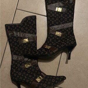 LV monogram style heeled boots